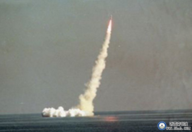 自序《蓝鲸横空出世——中国核潜艇研制揭秘》