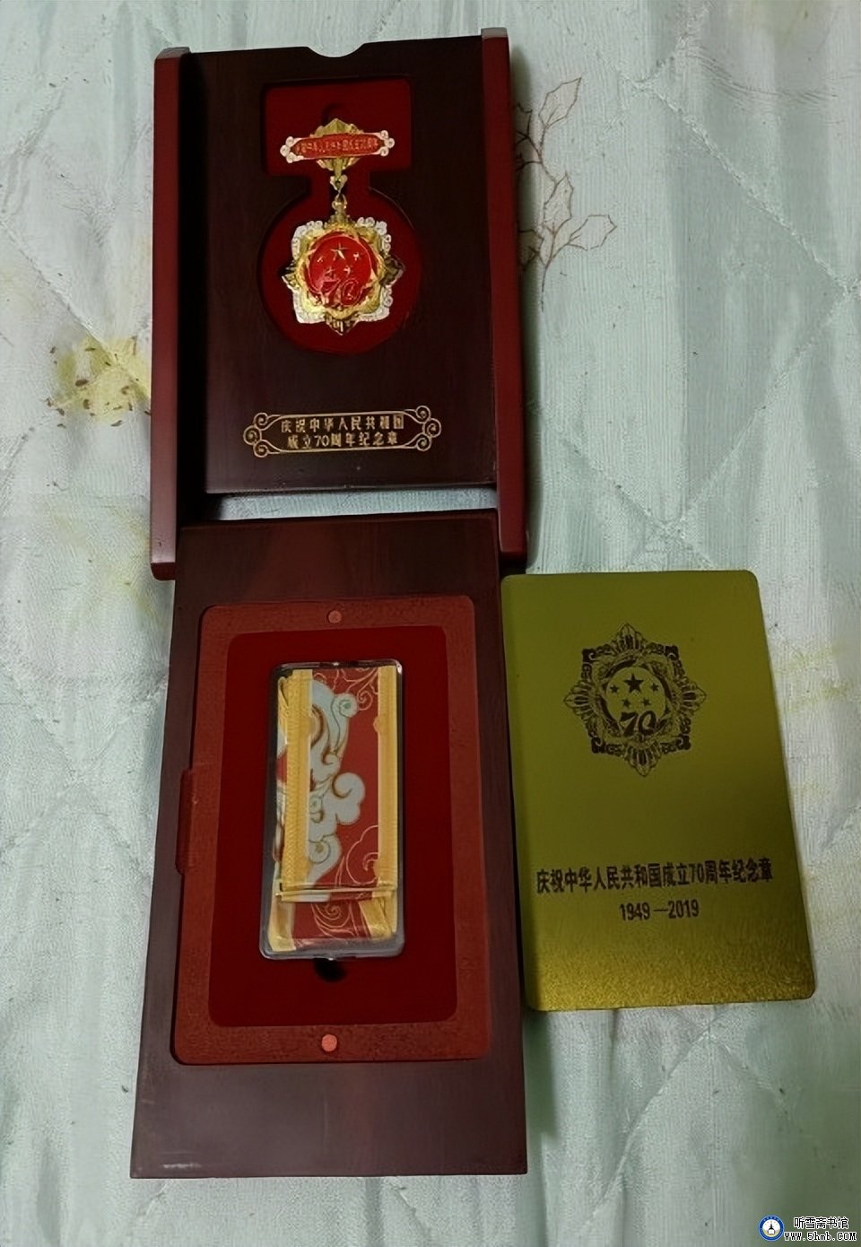 送别我们的老艇长黄胜利