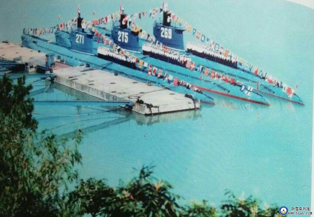 甲板上我弹起吉他 甲板上我弹起吉他