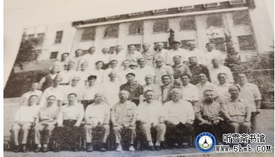 潜艇部队与潜院建设发展的亲历者 —— 记第一代潜艇人、潜院战术教研室主任雷云二三事